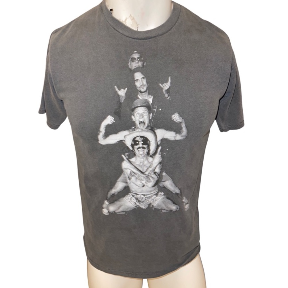 Red Hot Chili Peppers : The Unlimited Love Tour : Adult Small T-Shirt: NEW